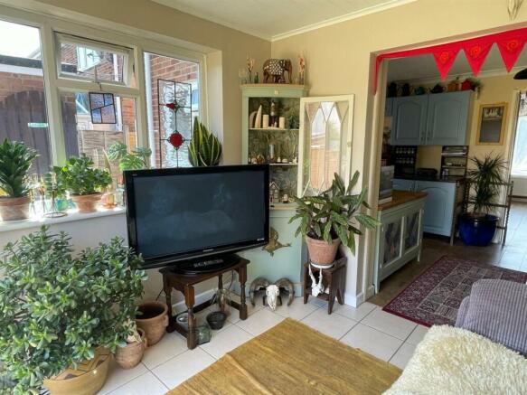 Family room.jpg
