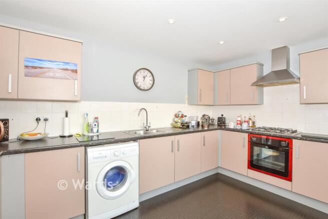 Lounge/Kitchen