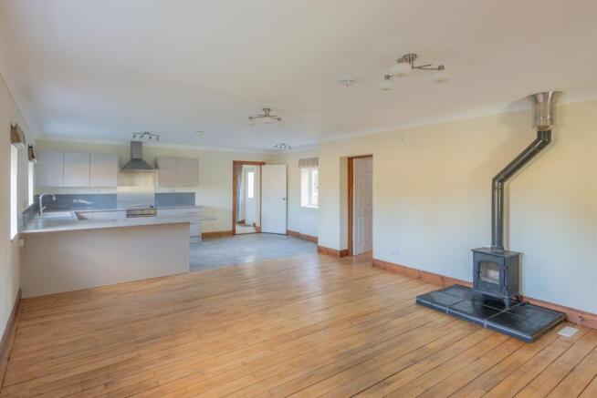 Lounge/Dining/Kitchen