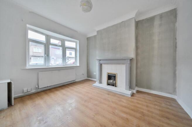 1431121-6-69b8508c2c3bc-ARW-1