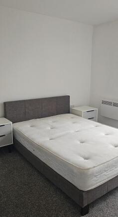 1 bed Apartment to rent Image 6