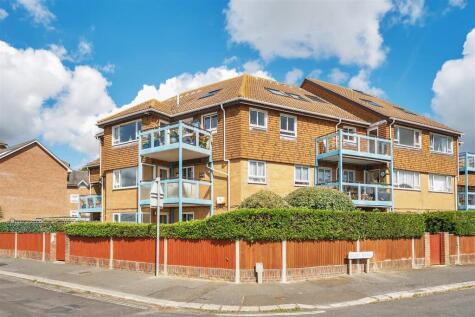 Kings Parade, Aldwick