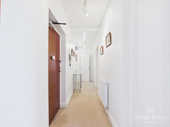 1 bed Apartment for sale Image 9
