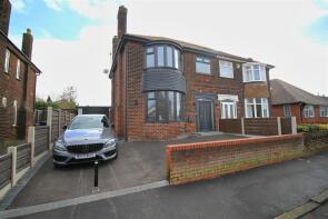 11, Sunningdale Road, Denton M34 7QP