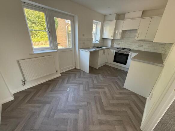 Kitchen 1