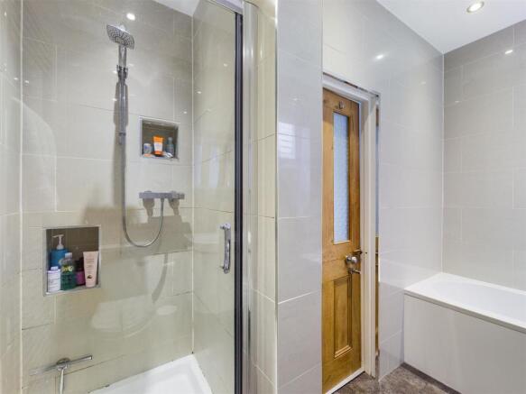 Contemporary Bathroom