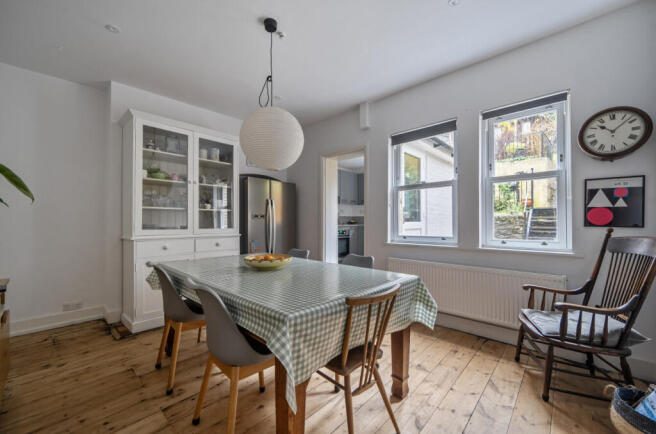 1396619-13-6968c0...