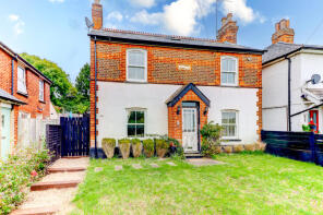 Flat 2, 355, London Road, High Wycombe HP11 1EJ