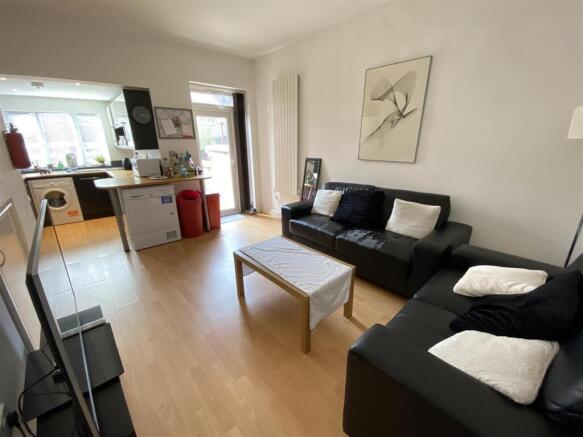26es.lounge.JPG