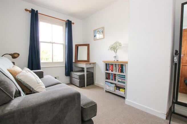 Bedroom 2.jpg