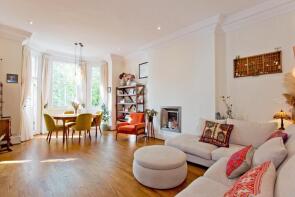 Flat 2, 8, Chalcot Gardens, London NW3 4YB