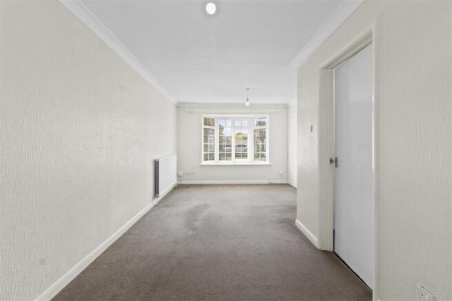 Lounge Dining Room