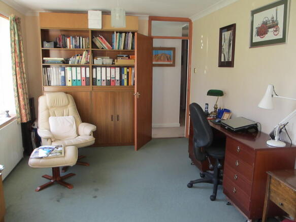 Photo 9