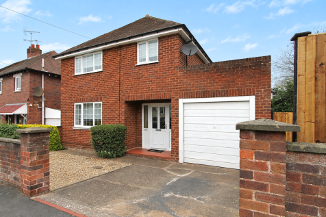 Brinton Crescent, Kidderminster