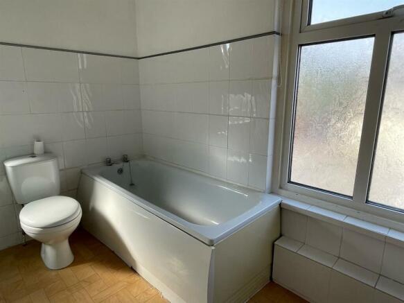 Bathroom.jpg