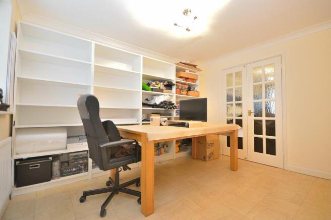 Photo 8