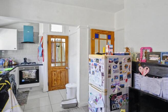 62 Oaklands Road, Hanwell, London, W7 2DU