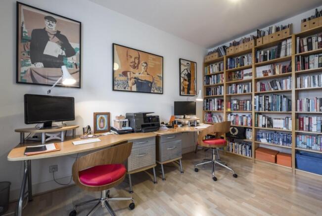 Bedroom/Study