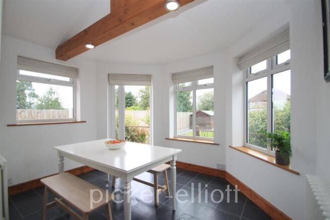 Morning/Breakfast Room