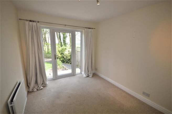 Sitting Room / Dinin