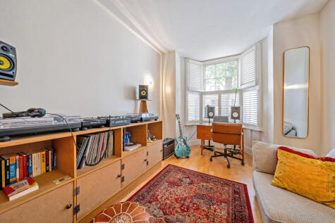 Peckham Grove, Peckham, London