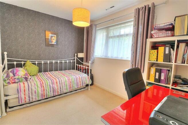 Bedroom 2: