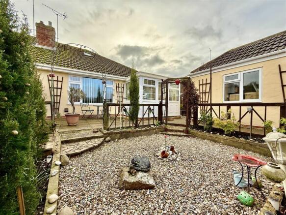 Kellsboro Avenue, Wroughton, Swindon photo 2