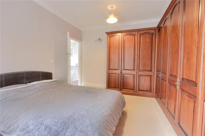 3 bed Semi-Detached for sale Image 11