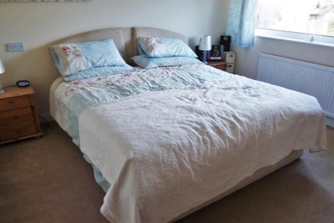bed1