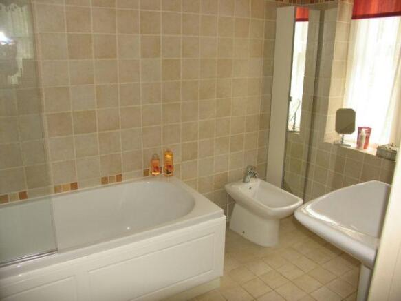 En suite Bathroom
