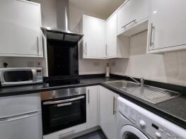 Flat E, 5 Mercat House, Bank Street, Ferryhill, Aberdeen AB11 7ST