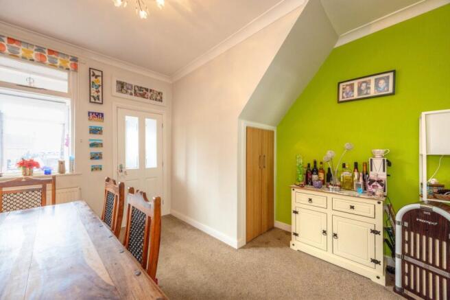 3 bed Terraced for sale Image 5