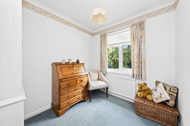 4 bed Semi-Detached for sale Image 12