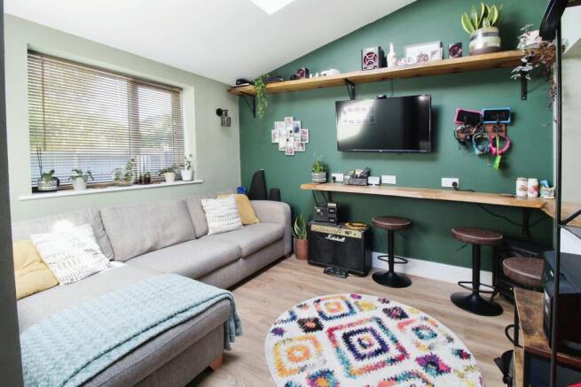 Snug/4th bedroom