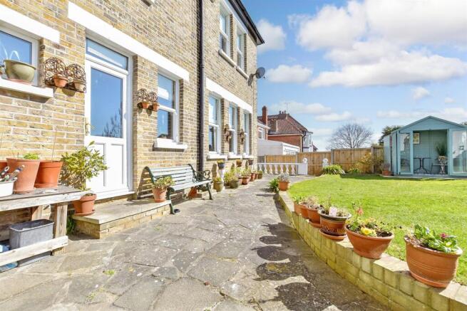 Patio / Decking