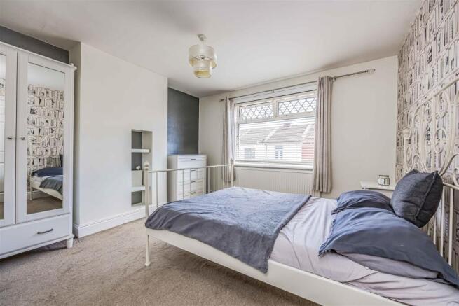 81 Chesterfield Road, Portsmouth-Small-PorticoMark