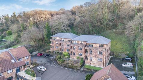 Heath Close, West Cross, SA3