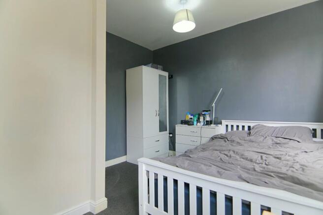 3 bed Terraced for sale Image 9