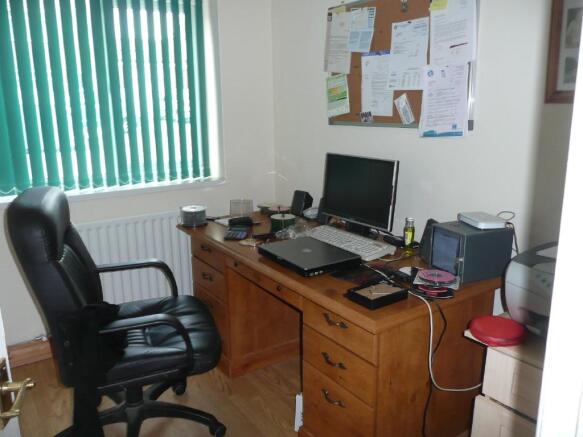 Photo 4
