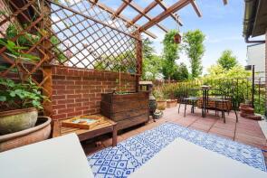 Flat 4, 29 Woodlands, Durham Avenue, Shortlands, Bromley BR2 0QE