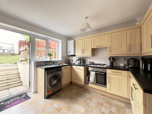 Kitchen/Dining