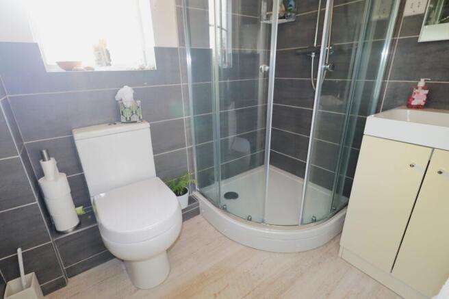 Master ensuite