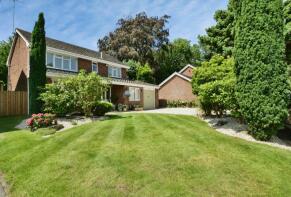 2, Racecourse Park, Wilmslow SK9 5LU