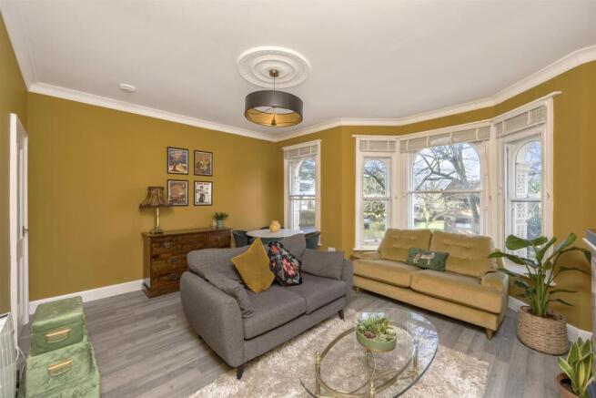 South Farm Road 88, Top Floor Flat-007-2.jpg