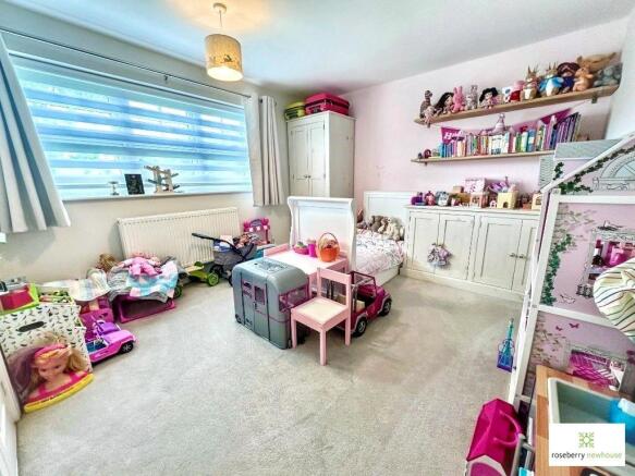 3 bed Bungalow for sale Image 12