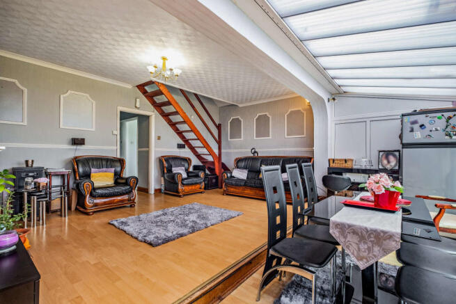 8476186-interior07-800
