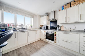 6, Olivia Court, Alderman Willey Close, Wokingham RG41 2AE