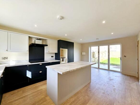 a63538c1-4586-4eda-b62e-590e9017a864