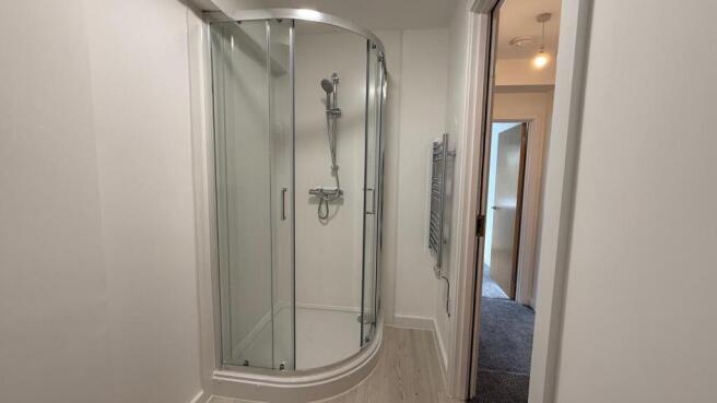 1 bed Flat to rent Image 7