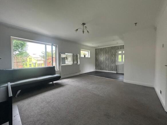 3 bed Semi-Detached for sale Image 5